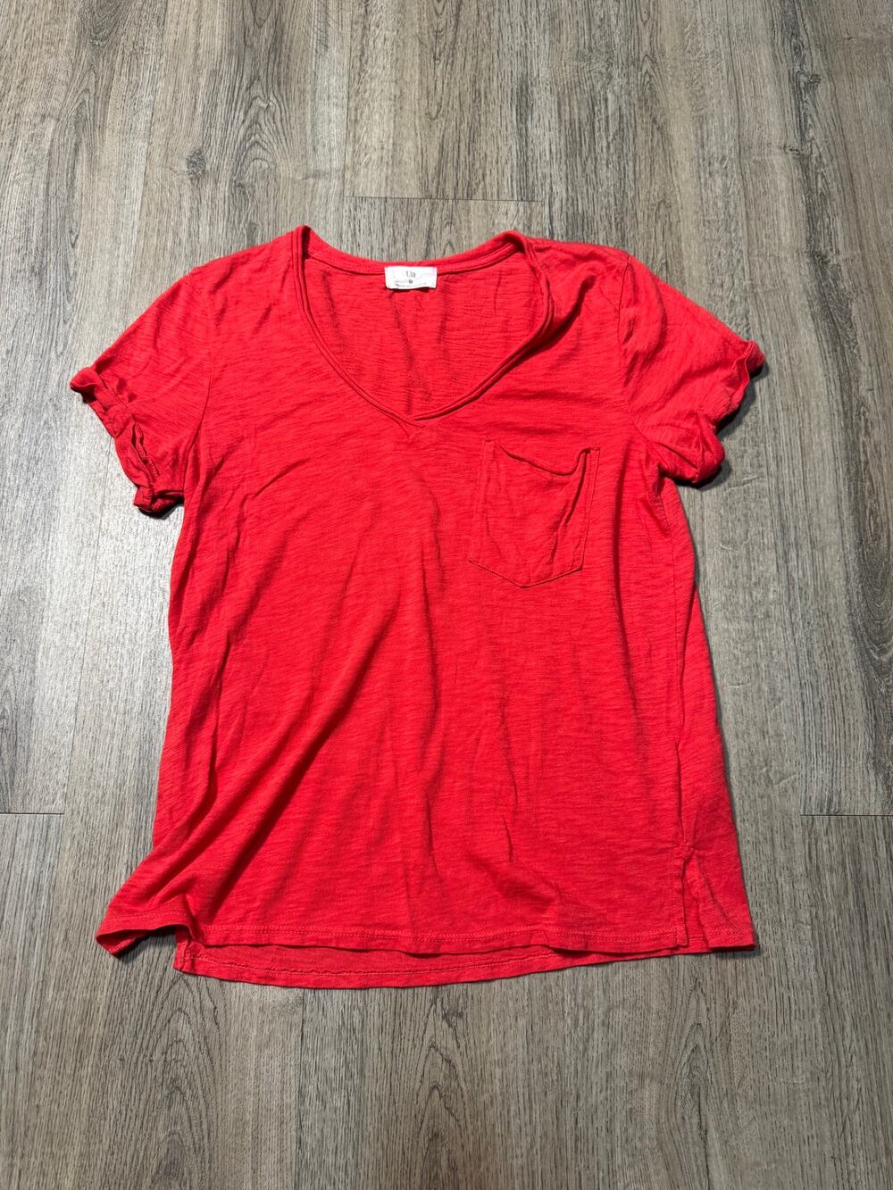 T.LA by Anthropologie Women's Red V-Neck Pocket Tee